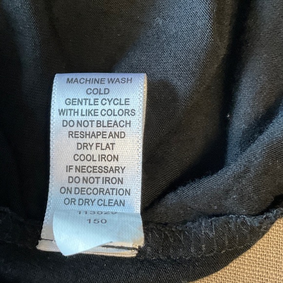 Chic Black Blouse with Gold Detailing - Picture 7 of 7